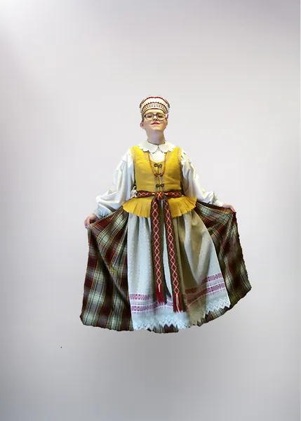 EFV EVE volumetric video of a folk dancer