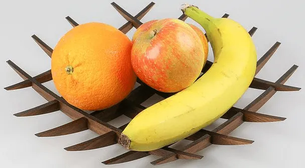 A bowl of fruit